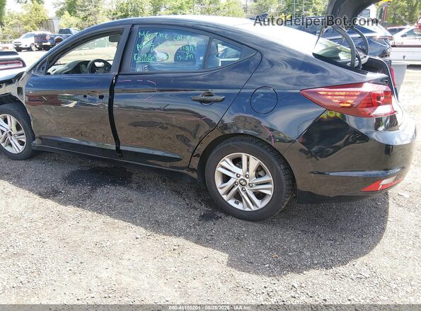 KMHD84LF8KU741702 2019 HYUNDAI ELANTRA Black Widok z przodu