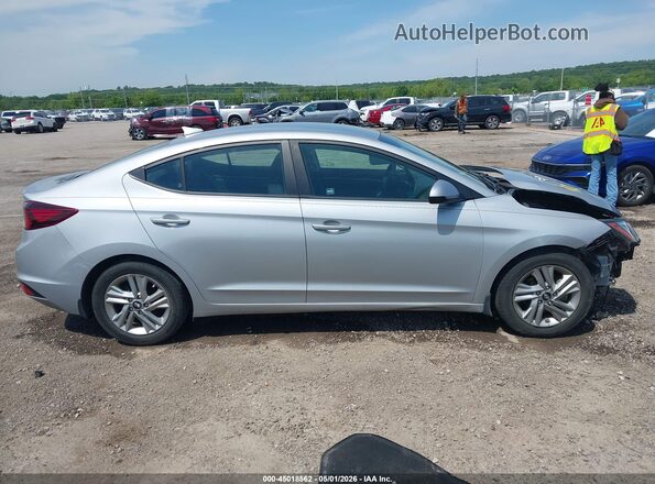 KMHD84LF8LU929377 2020 HYUNDAI ELANTRA Silver Widok wnętrza z tyłu