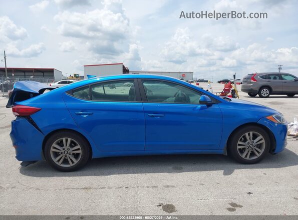 KMHD84LFXJU451332 2018 HYUNDAI ELANTRA Синий Вид задней части салона