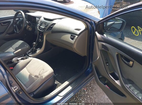 KMHDH4AE1GU502235 2016 HYUNDAI ELANTRA Синий Вид салона спереди