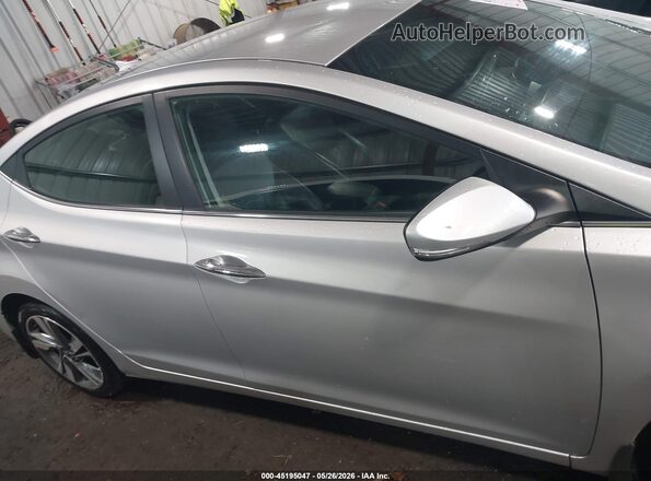 KMHDH4AE2GU561598 2016 HYUNDAI ELANTRA Silver 