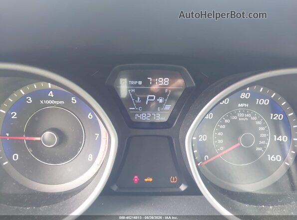 KMHDH4AE9GU623711 2016 HYUNDAI ELANTRA Gray 