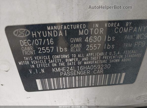KMHE24L16HA059230 2017 HYUNDAI SONATA HYBRID White Engine compartment view
