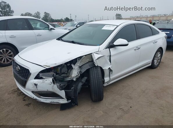 KMHE24L16HA059230 2017 HYUNDAI SONATA HYBRID White Front left