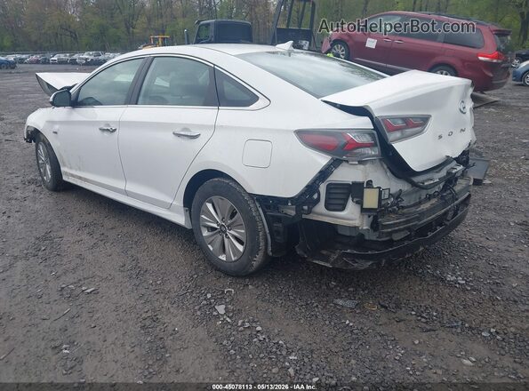 KMHE24L31KA093553 2019 HYUNDAI SONATA HYBRID White 