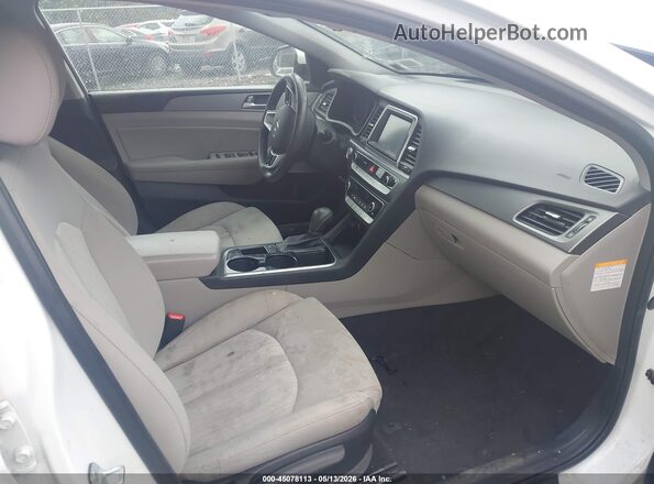 KMHE24L31KA093553 2019 HYUNDAI SONATA HYBRID White 