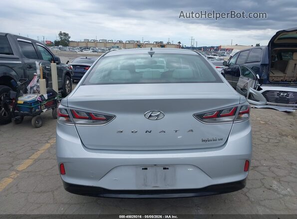 KMHE24L3XKA091056 2019 HYUNDAI SONATA HYBRID Silver 