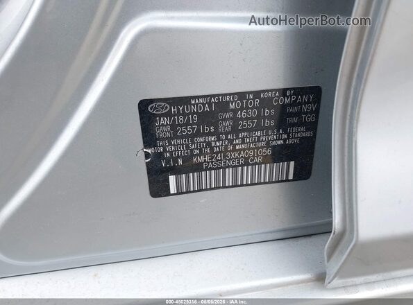 KMHE24L3XKA091056 2019 HYUNDAI SONATA HYBRID Silver ძრავის განყოფილების ხედი