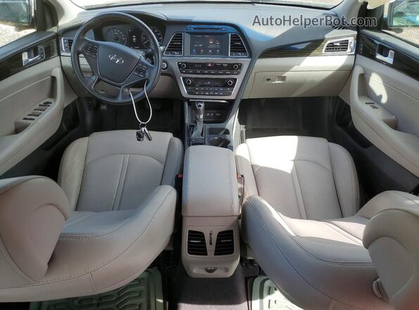 KMHE34L14HA050975 2017 HYUNDAI SONATA Silver Vista del salpicadero