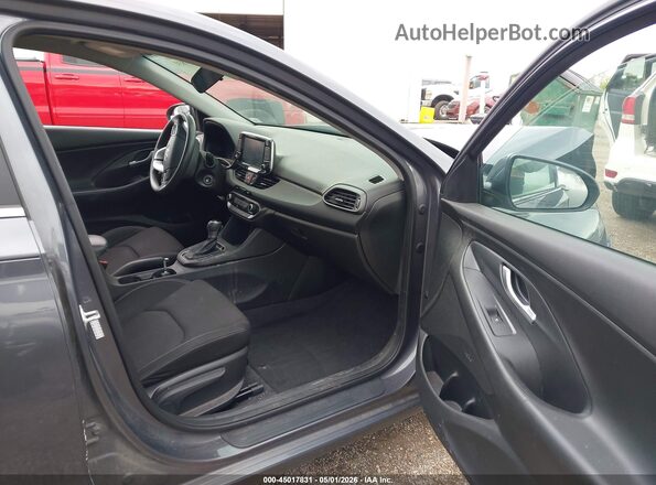 KMHH35LE6JU067089 2018 HYUNDAI ELANTRA GT Gray წინა სალონის ხედი
