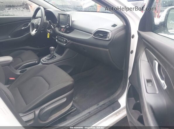 KMHH35LEXJU063630 2018 HYUNDAI ELANTRA GT White 