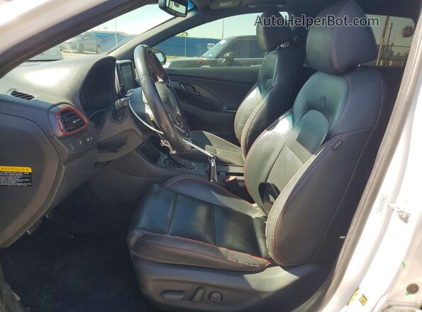 KMHH55LC0LU123393 2020 HYUNDAI ELANTRA White Սալոնի դիմացի տեսք