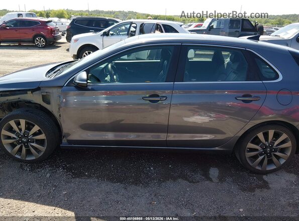 KMHH55LC2JU033319 2018 HYUNDAI ELANTRA GT Gray 