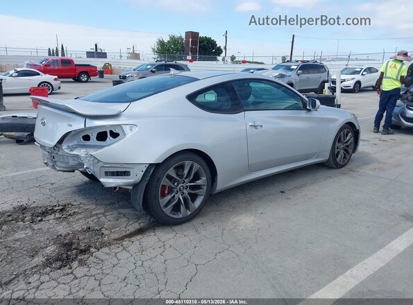 KMHHU6KJ6GU133392 2016 HYUNDAI GENESIS Серебряный Задняя правая четверть