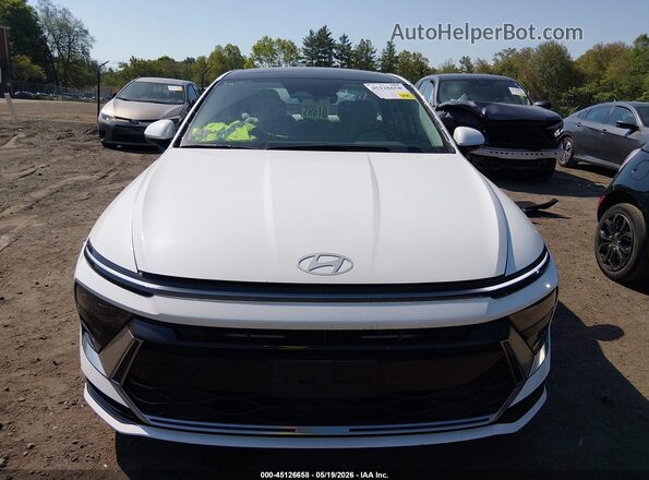 KMHL14JAXRA403642 2024 HYUNDAI SONATA White Vista interior trasera