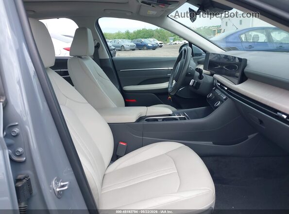 KMHL54JJ3RA092012 2024 HYUNDAI SONATA HYBRID Gray Widok wnętrza z przodu