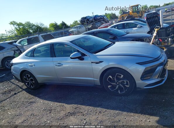 KMHL64JA5SA471483 2025 HYUNDAI SONATA Silver Vista interior trasera