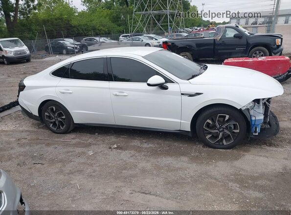 KMHL64JA6RA401775 2024 HYUNDAI SONATA White Սալոնի 360 աստիճան տեսք