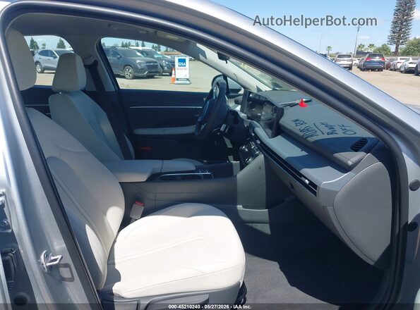 KMHL64JA8SA487323 2025 HYUNDAI SONATA Silver Vista interior delantera