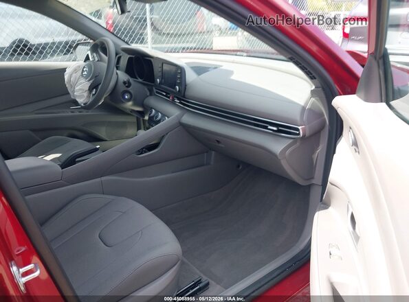 KMHLL4AG8PU563903 2023 HYUNDAI ELANTRA Red Սալոնի դիմացի տեսք