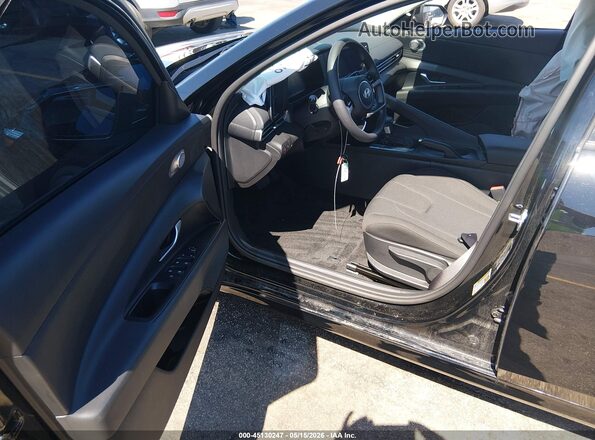 KMHLL4DG0TU168751 2026 HYUNDAI ELANTRA Black Vista interior delantera