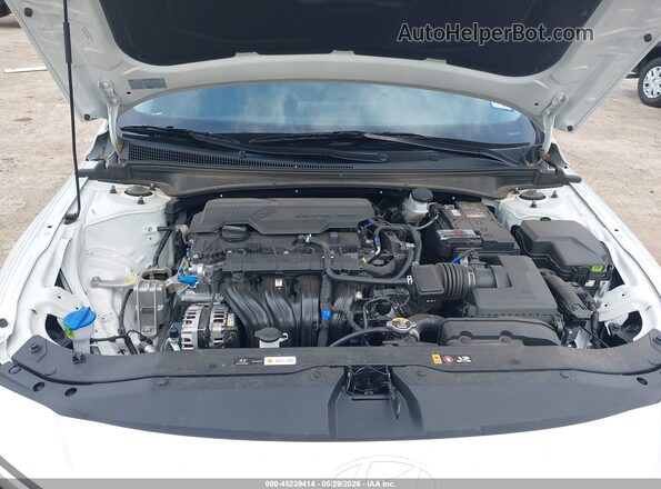 KMHLL4DG1TU100331 2026 HYUNDAI ELANTRA White Вид ззаду