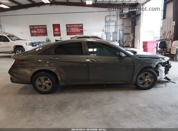 KMHLL4DG1TU150372 2026 HYUNDAI ELANTRA Green Widok wnętrza z tyłu