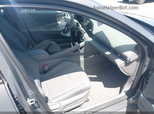 KMHLL4DG2SU854045 2025 HYUNDAI ELANTRA Gray Front interior view