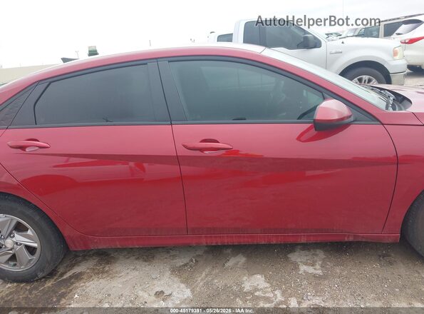 KMHLL4DG3SU007678 2025 HYUNDAI ELANTRA Red Rear interior view