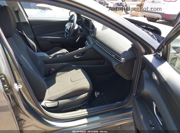 KMHLL4DG3SU088262 2025 HYUNDAI ELANTRA Gray Widok wnętrza z przodu