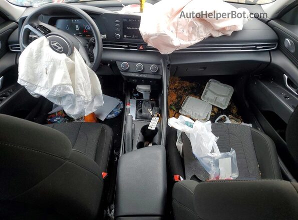 KMHLL4DG4SU036039 2025 HYUNDAI ELANTRA Черный Вид панели приборов