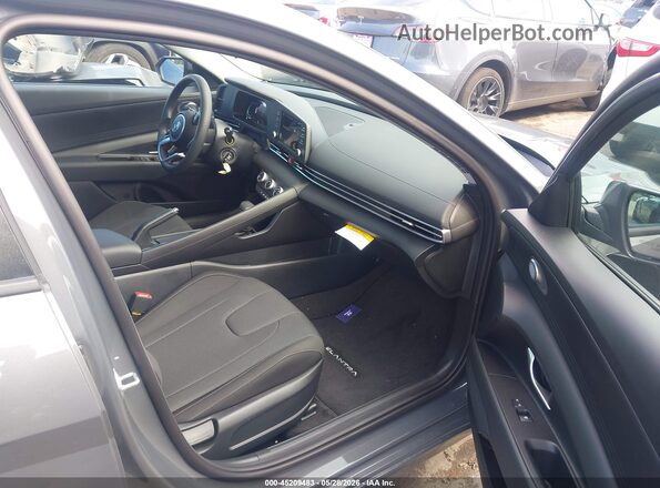 KMHLL4DG4TU202982 2026 HYUNDAI ELANTRA Gray წინა სალონის ხედი