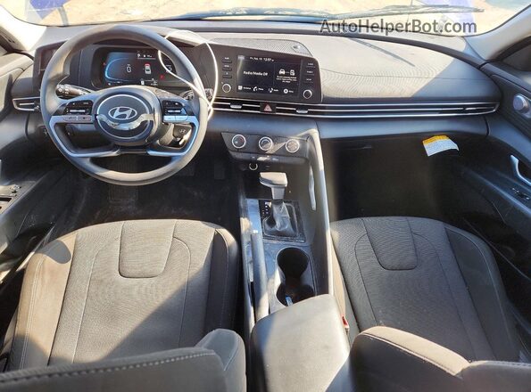KMHLL4DG7RU825568 2024 HYUNDAI ELANTRA Blue Вид панелі приладів