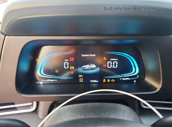 KMHLL4DG7SU002533 2025 HYUNDAI ELANTRA Black Սարքավորումների վահանակի տեսք
