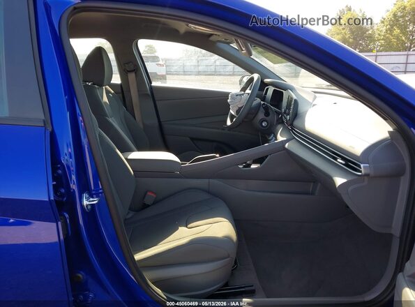 KMHLL4DG7TU159738 2026 HYUNDAI ELANTRA Blue Vista interior delantera