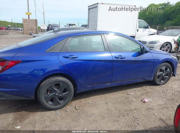 KMHLM4AG2NU259282 2022 HYUNDAI ELANTRA Синий Вид задней части салона