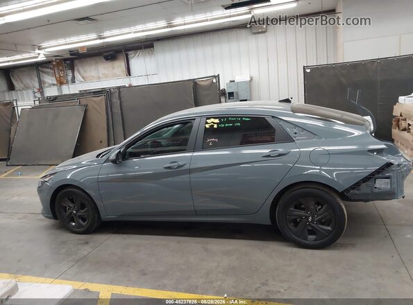 KMHLM4AG6MU065711 2021 HYUNDAI ELANTRA Gray 