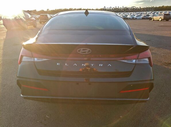 KMHLM4DGXRU637320 2024 HYUNDAI ELANTRA Black Widok z tyłu