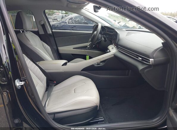 KMHLN4AJ7PU080652 2023 HYUNDAI ELANTRA HYBRID Black Front interior view
