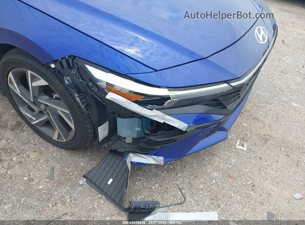 KMHLP4DGXRU775222 2024 HYUNDAI ELANTRA Blue Widok z przodu