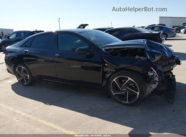 KMHLR4AF2PU392183 2023 HYUNDAI ELANTRA Black Սալոնի հետևի տեսք
