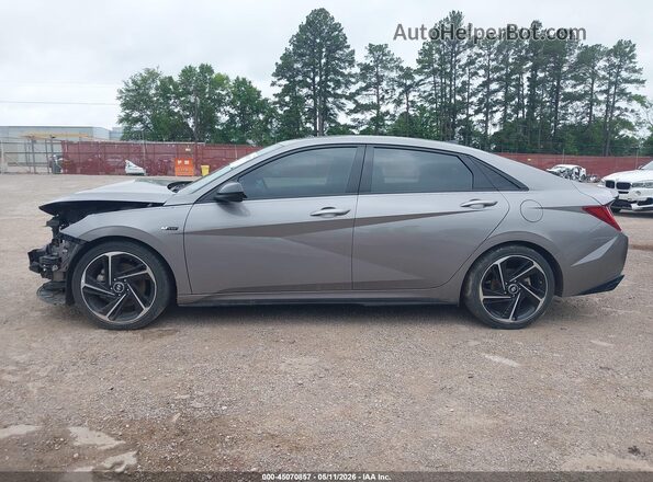 KMHLR4AF3PU499601 2023 HYUNDAI ELANTRA Серебряный 