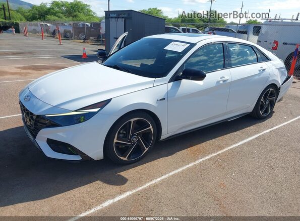 KMHLR4AF4MU197407 2021 HYUNDAI ELANTRA White წინა მარცხენა ხედი სამი მეოთხედიდან