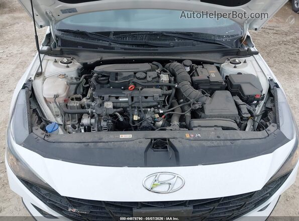 KMHLR4AF7PU397850 2023 HYUNDAI ELANTRA White Вид ззаду