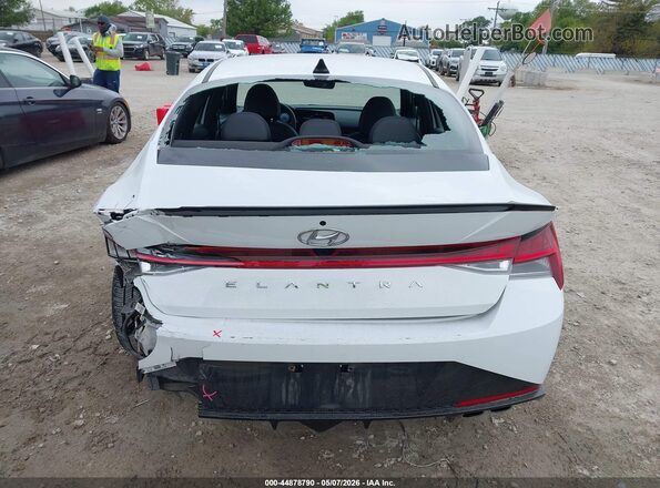 KMHLR4AF7PU397850 2023 HYUNDAI ELANTRA White 