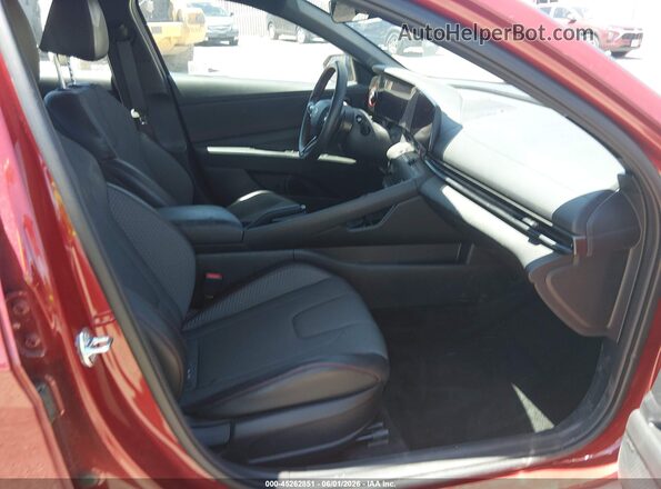KMHLR4DF2SU892199 2025 HYUNDAI ELANTRA Red Front interior view