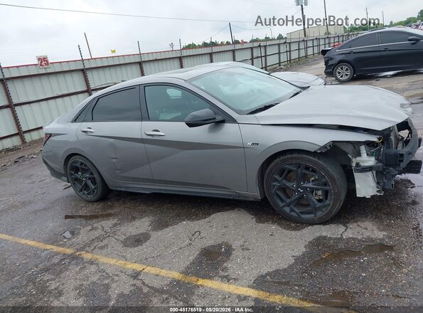 KMHLR4DF6RU823025 2024 HYUNDAI ELANTRA Серебряный Вид задней части салона