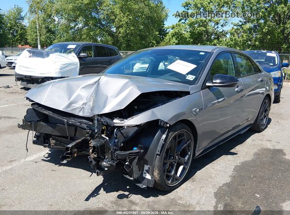 KMHLR4DF8RU714744 2024 HYUNDAI ELANTRA Серебряный Передняя левая четверть