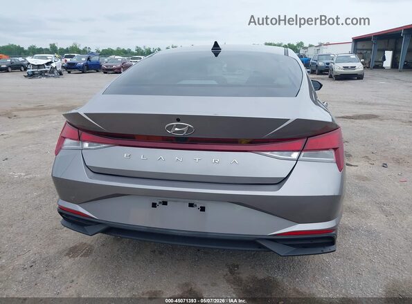 KMHLS4AG1NU219605 2022 HYUNDAI ELANTRA Серебряный 