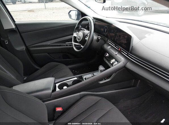 KMHLS4AG5PU517464 2023 HYUNDAI ELANTRA Black Սալոնի դիմացի տեսք